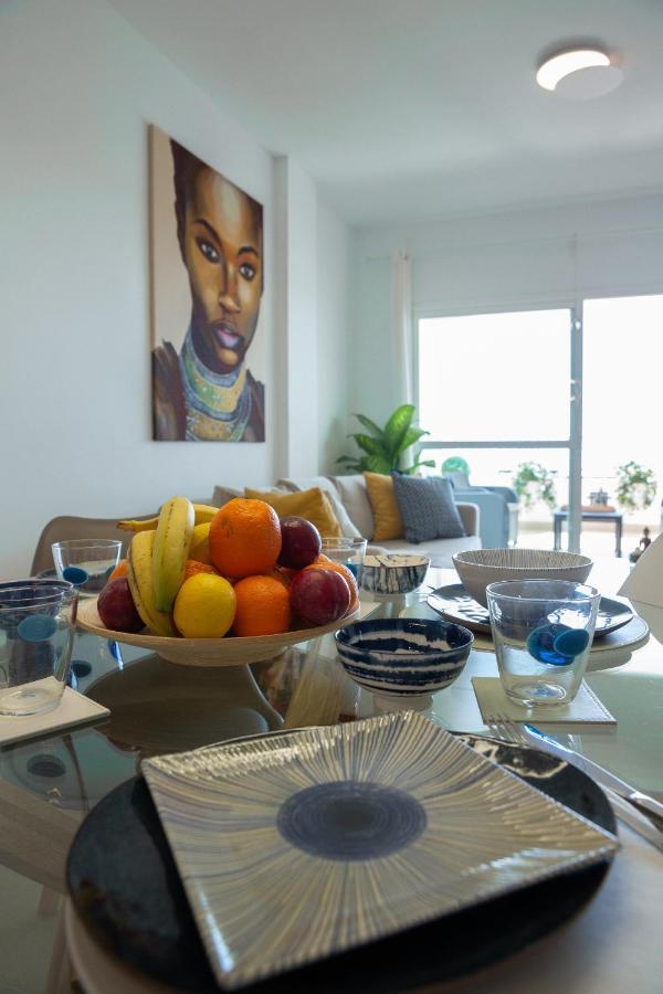 Beautiful Apartment With Sea Views! 라칼라데미야스 외부 사진