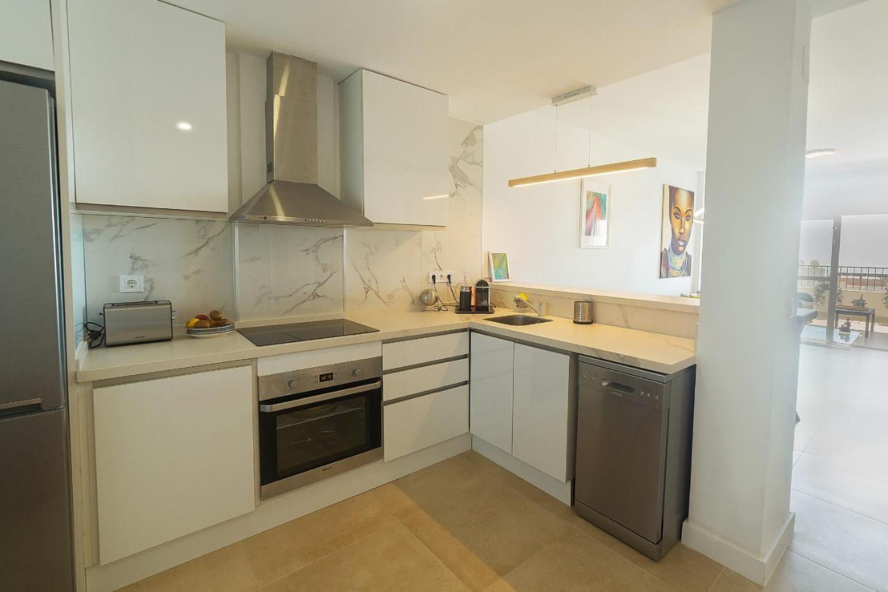 Beautiful Apartment With Sea Views! 라칼라데미야스 외부 사진