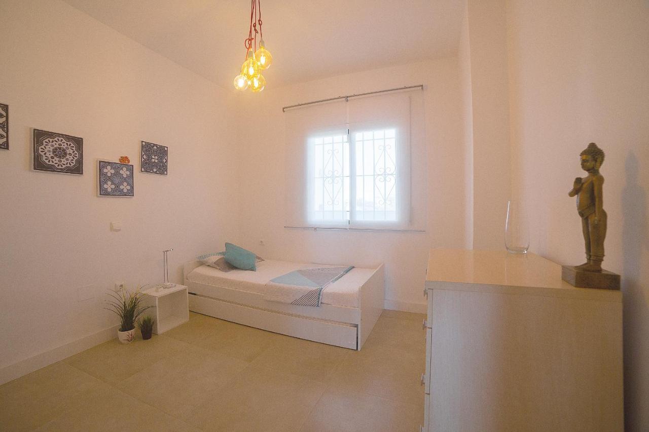 Beautiful Apartment With Sea Views! 라칼라데미야스 외부 사진